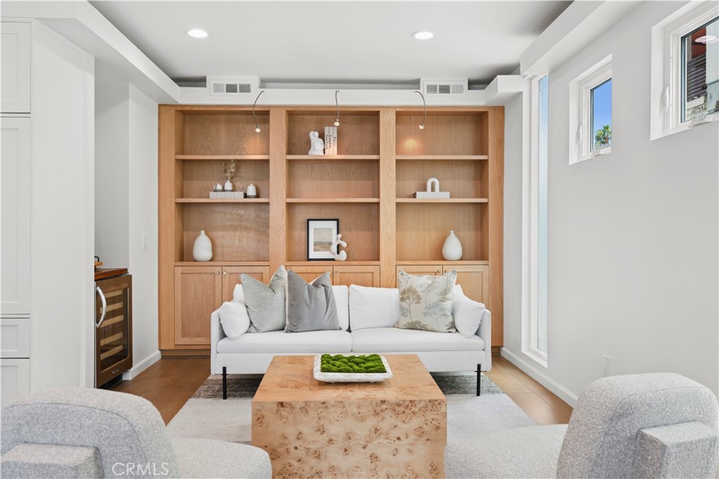 324 Prospect Street