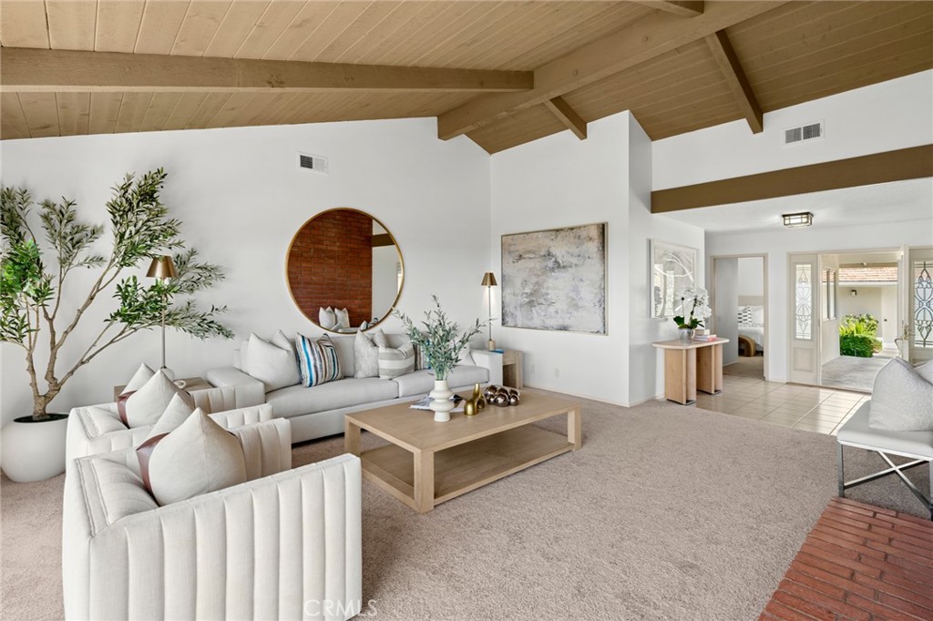 1307 Seacrest