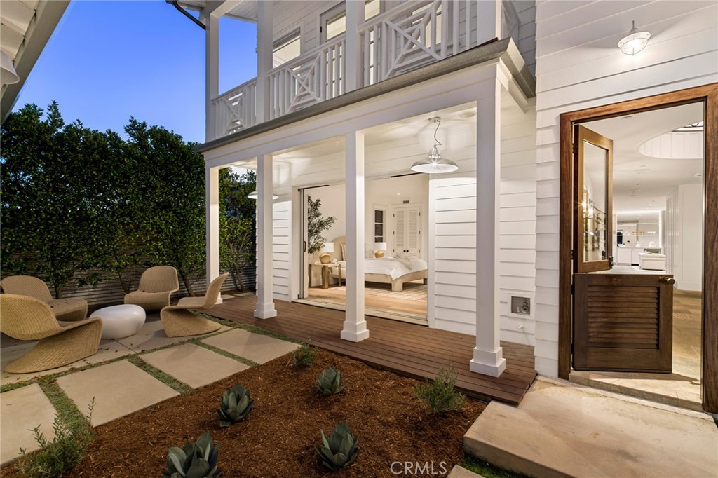 231 Tustin