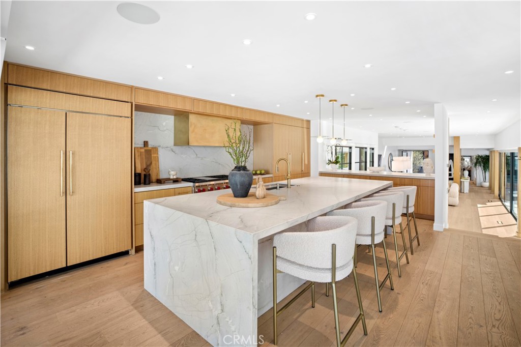 215 Goldenrod