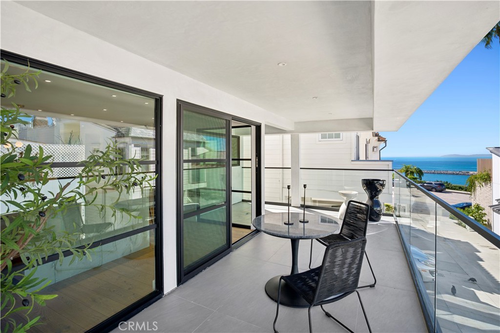 215 Goldenrod