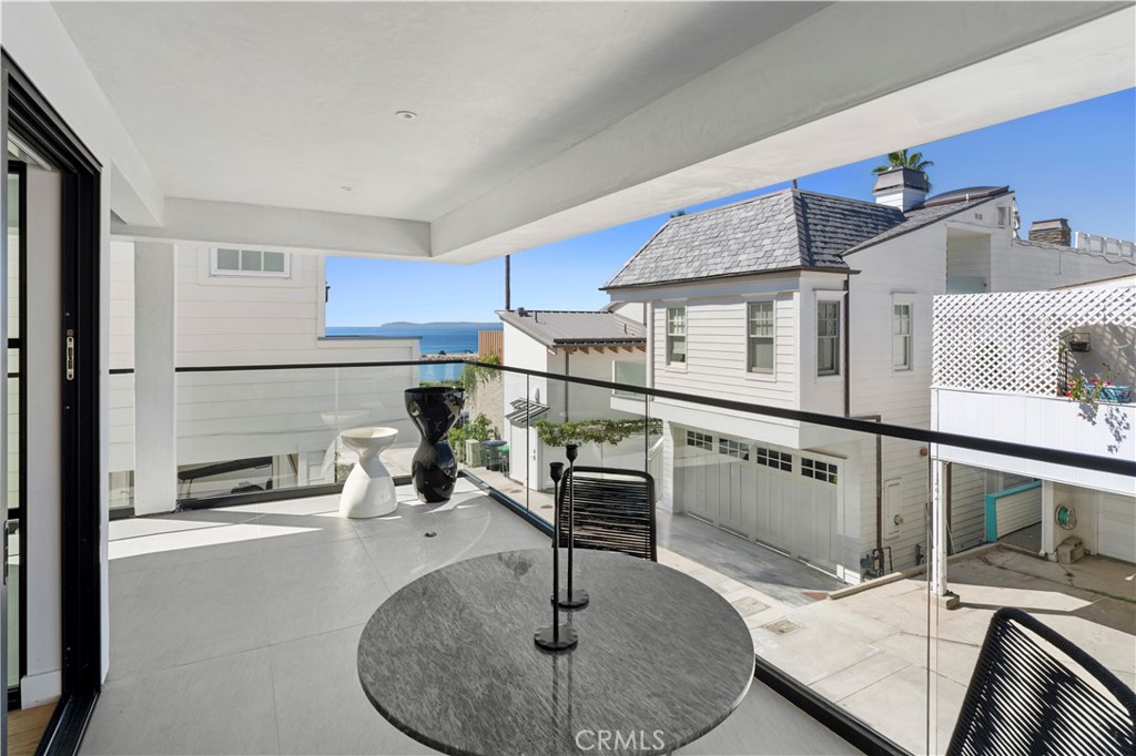 215 Goldenrod