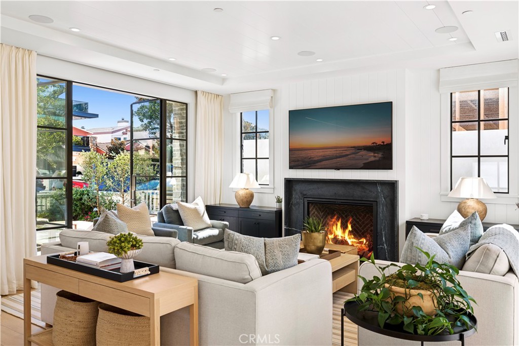 313 Heliotrope