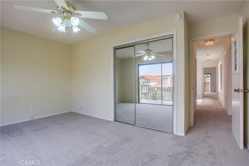 2845 Unicornio Street