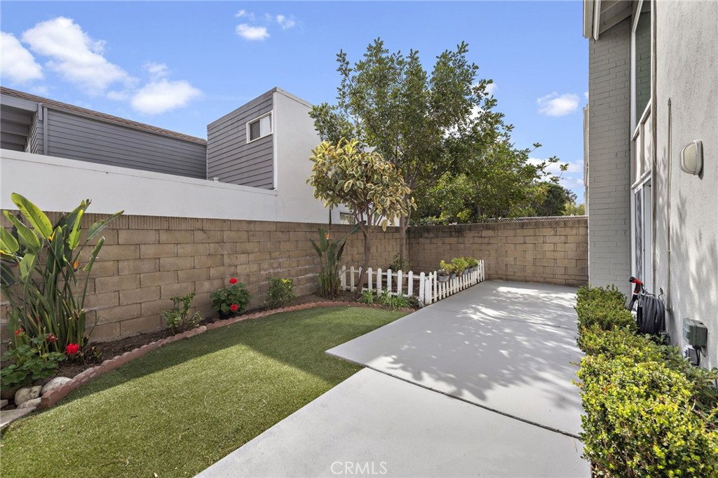 2426 Miseno Way