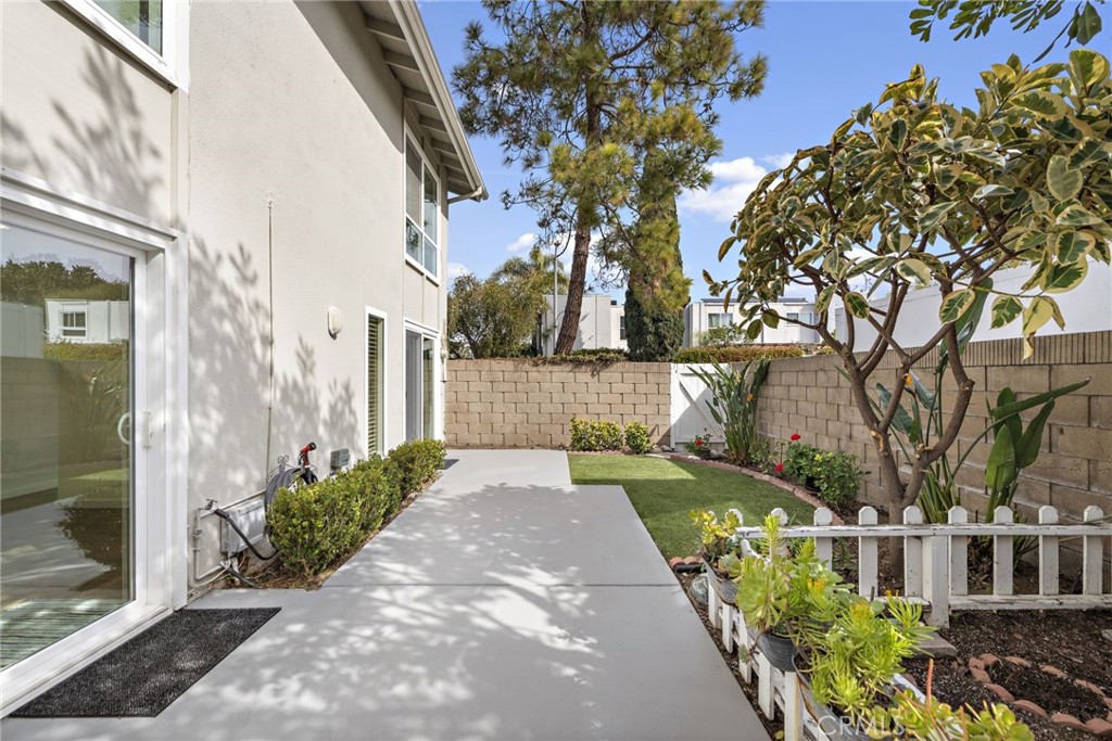 2426 Miseno Way