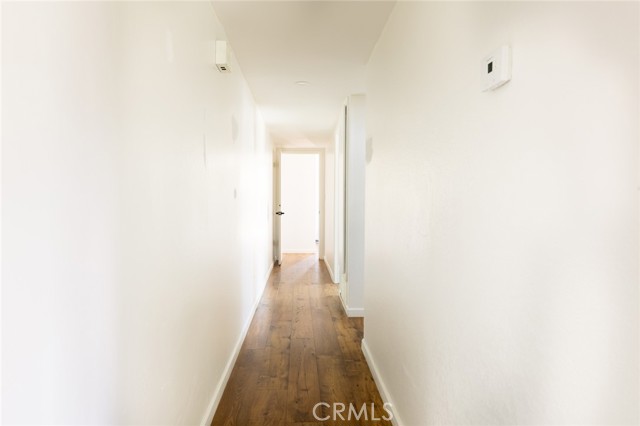 215 W Canada