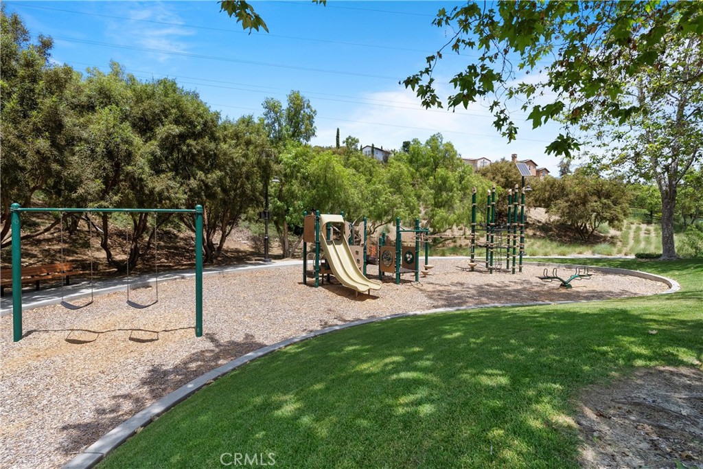 27492 Calle de la Rosa