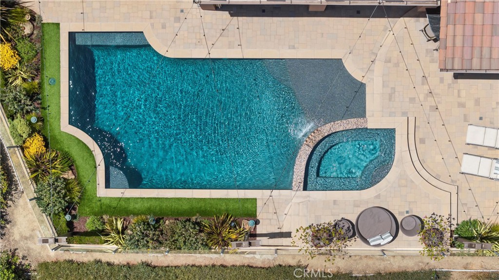 27492 Calle de la Rosa