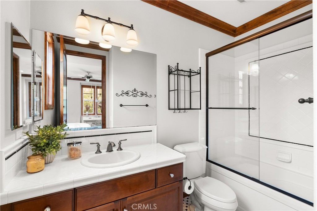 27492 Calle de la Rosa