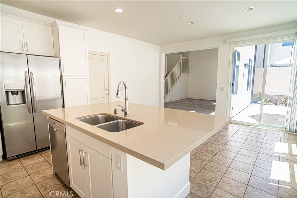 1221 Viejo Hills Drive