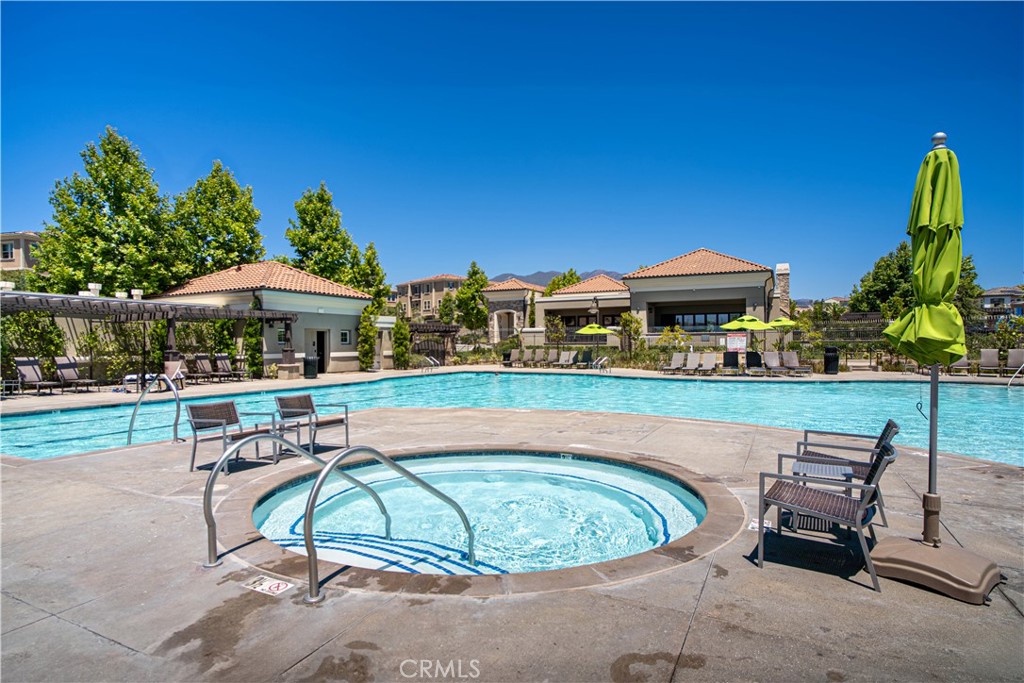 1221 Viejo Hills Drive