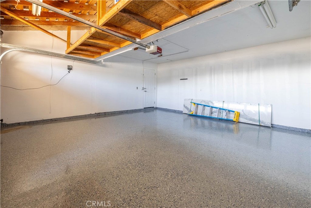 2919 E Athens Avenue