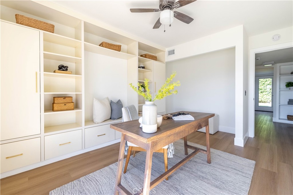 2919 E Athens Avenue