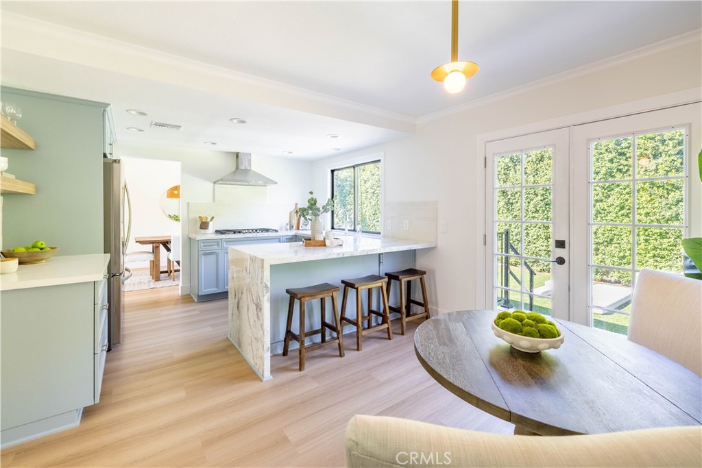 2919 E Athens Avenue