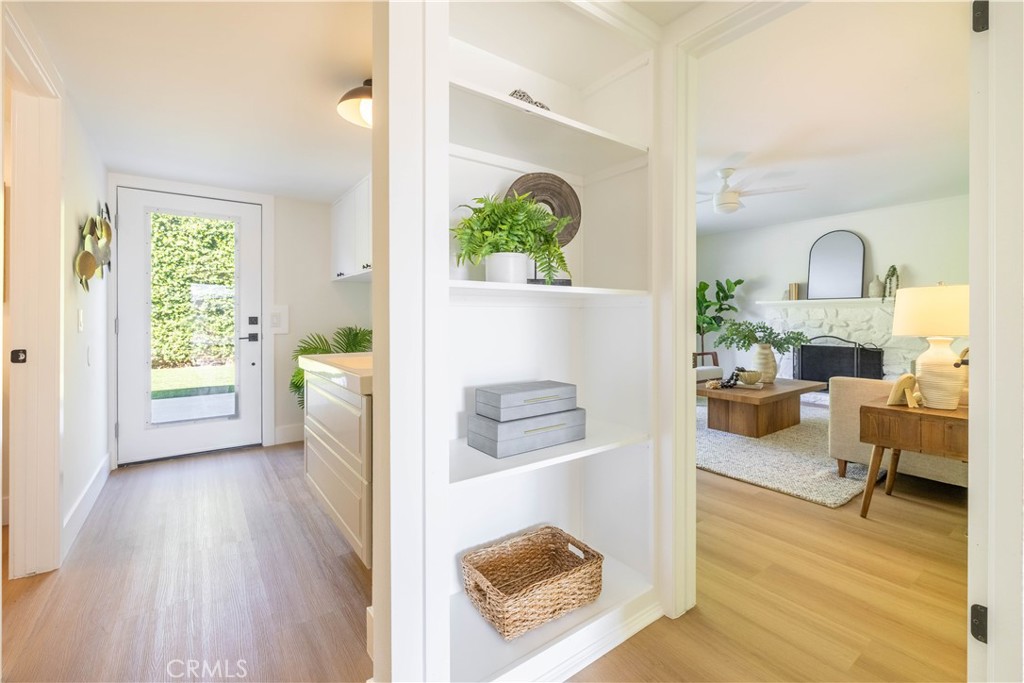 2919 E Athens Avenue