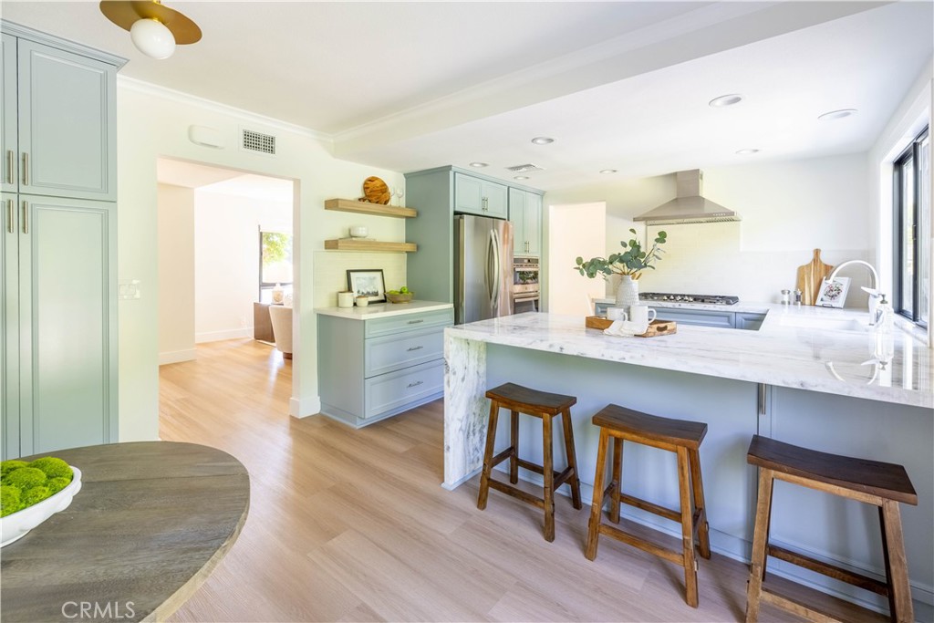 2919 E Athens Avenue