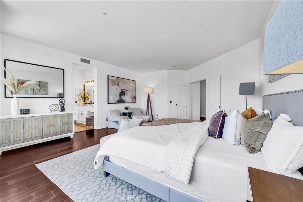 6604 Marquette Drive