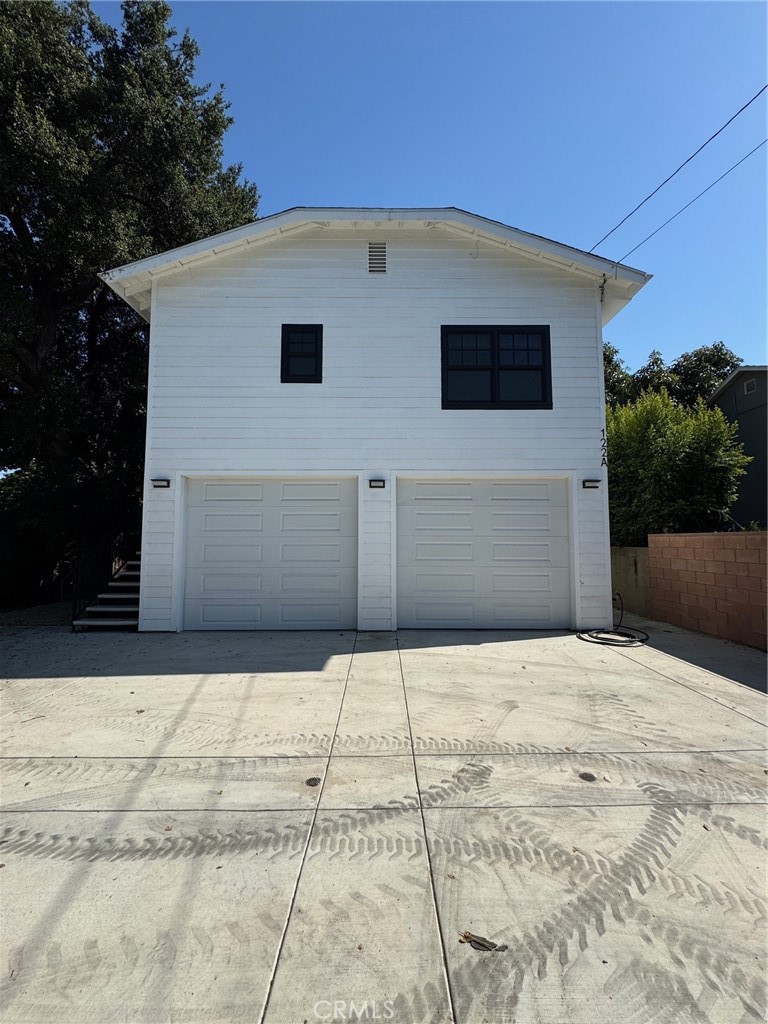 122 E Brookdale Place A