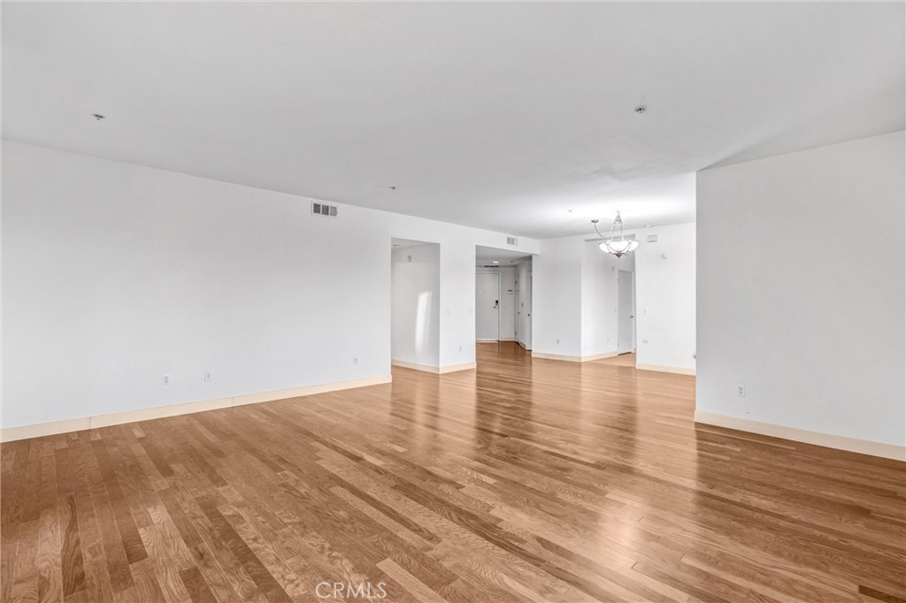 1234 Wilshire Boulevard 207