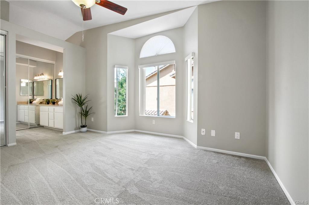 19431 Rue De Valore 49A