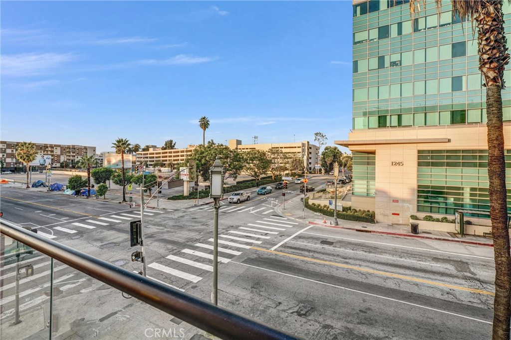 1234 Wilshire Boulevard 207