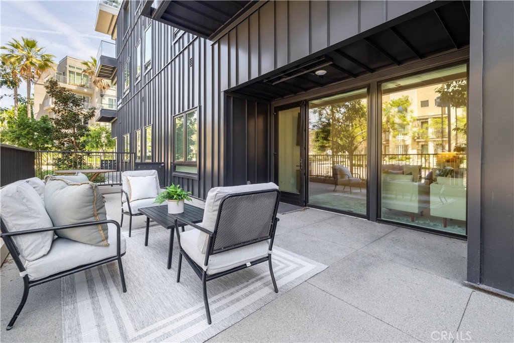 1107 Rivington