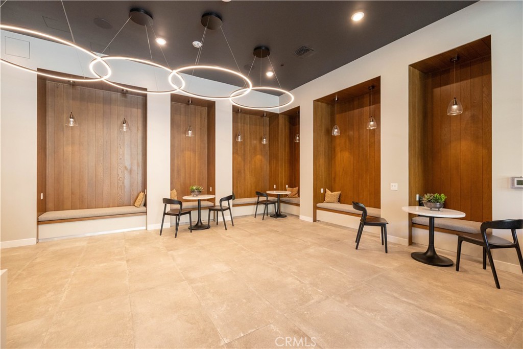 1107 Rivington