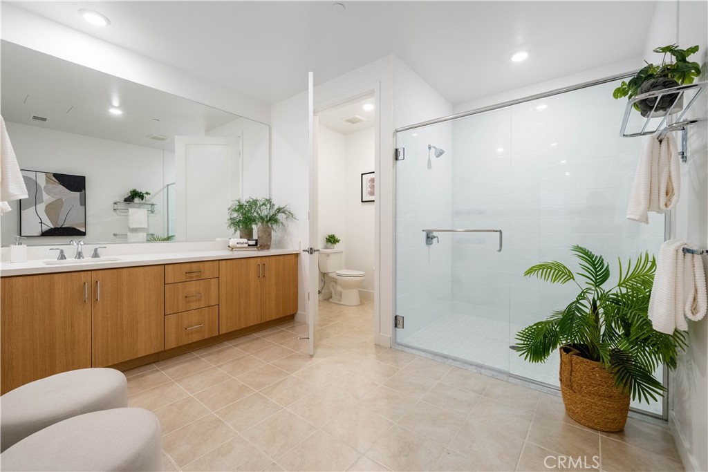 1107 Rivington