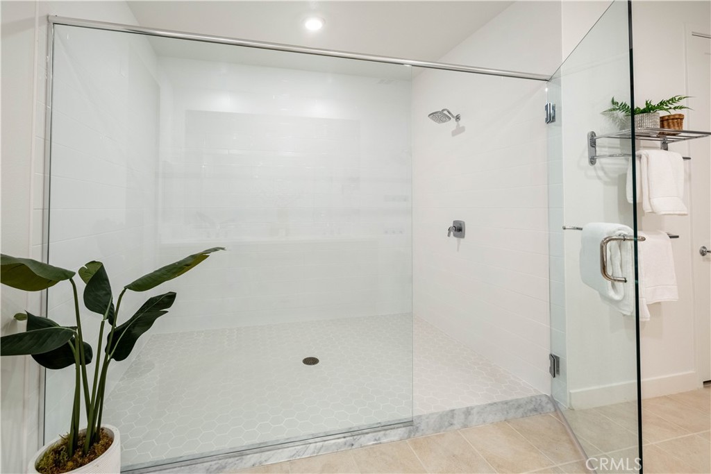 1107 Rivington