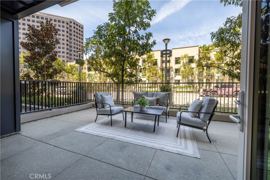 1107 Rivington