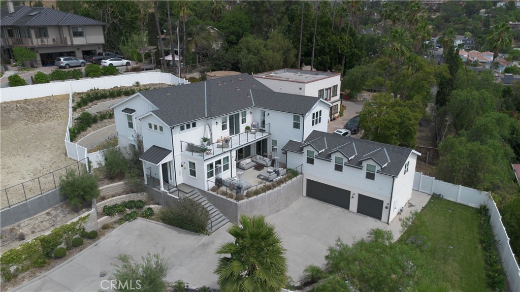 18806 Winnwood