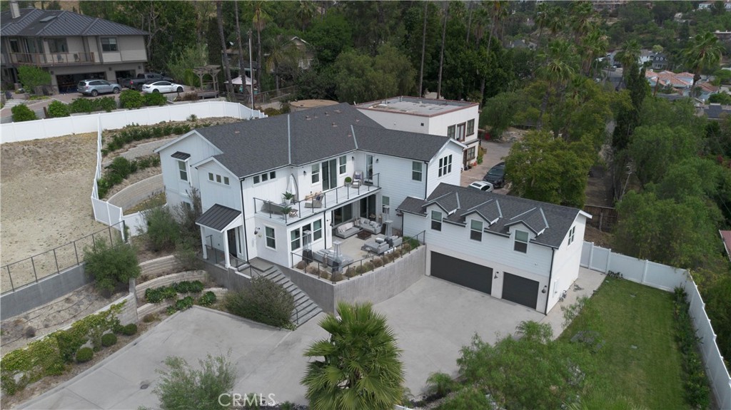 18806 Winnwood