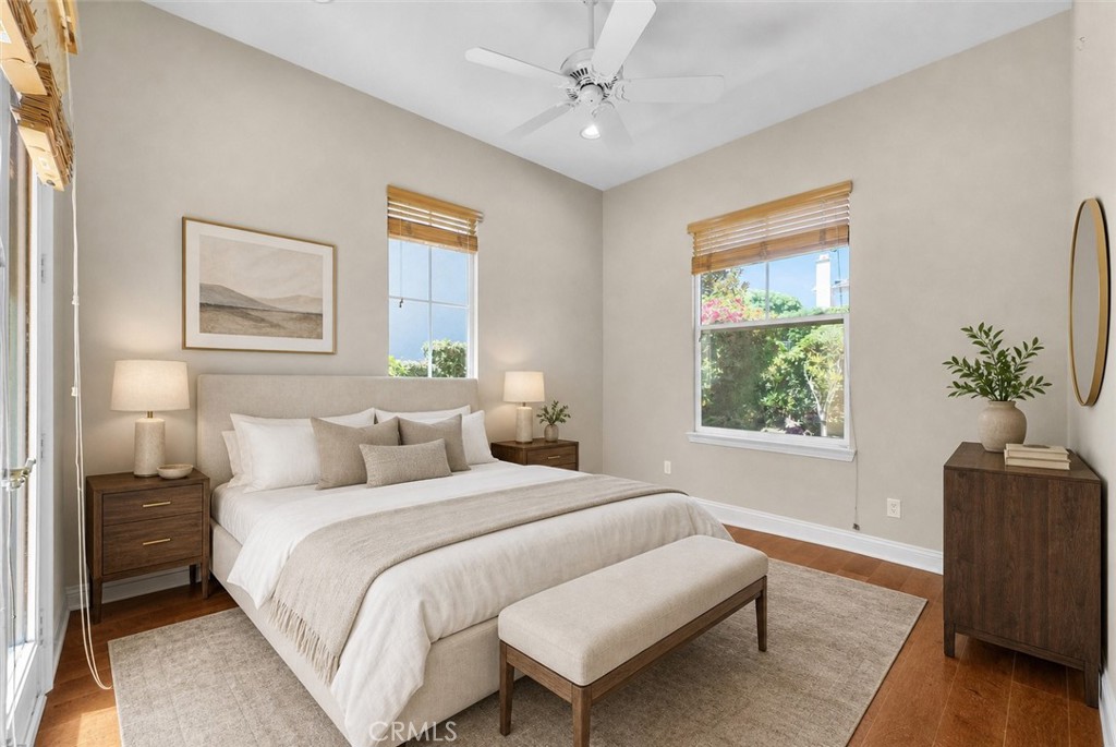 23 Carpenteria