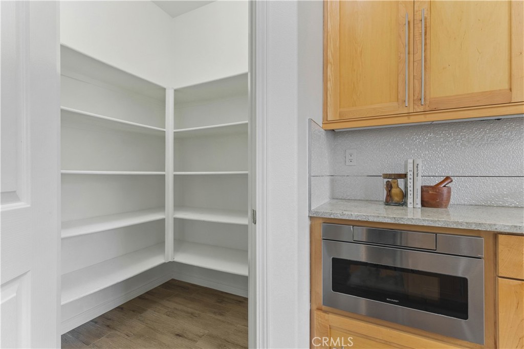6 Blackbird
