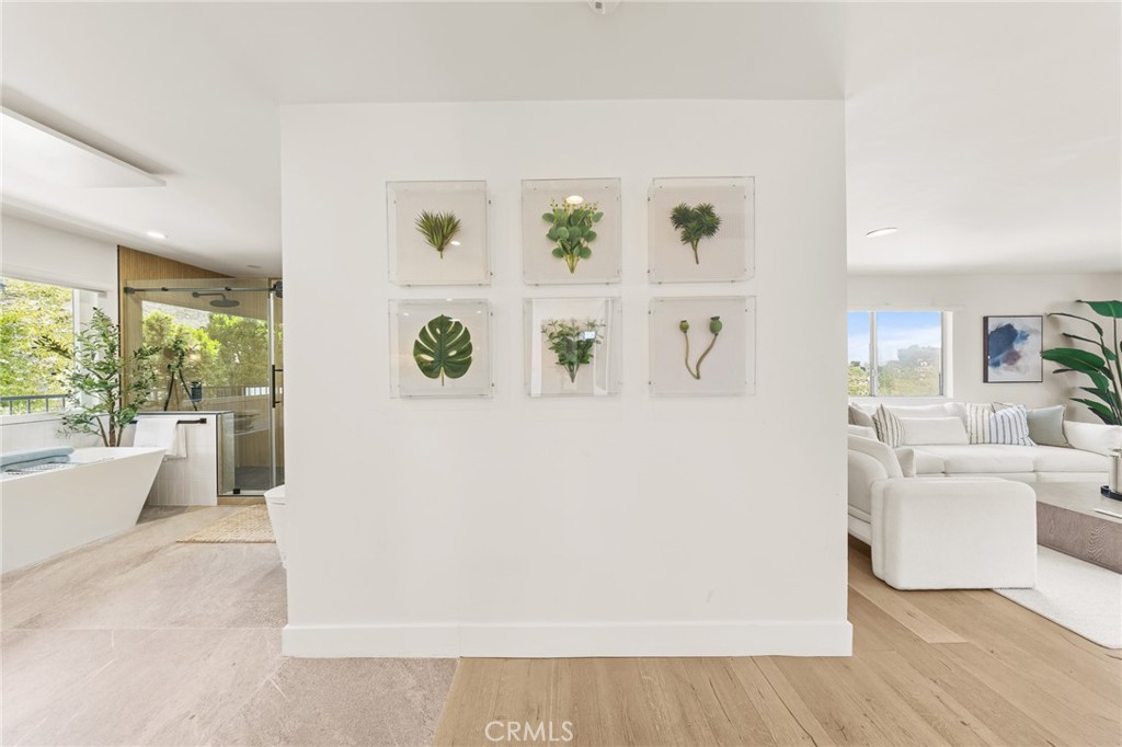 2927 Park Center
