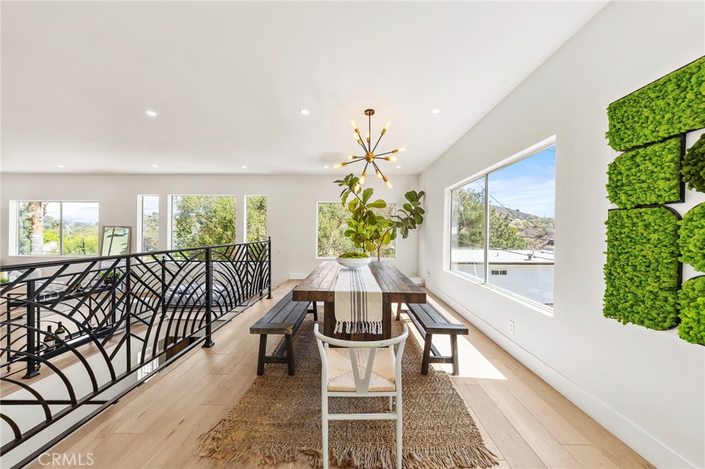 2927 Park Center