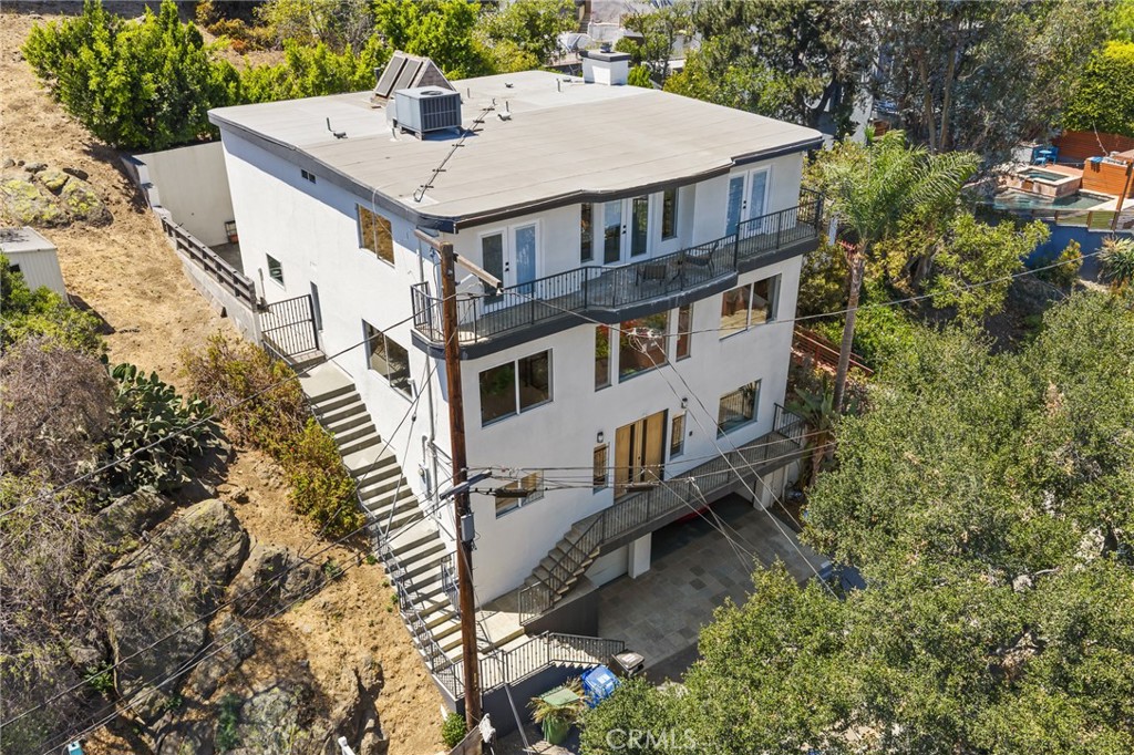 2927 Park Center