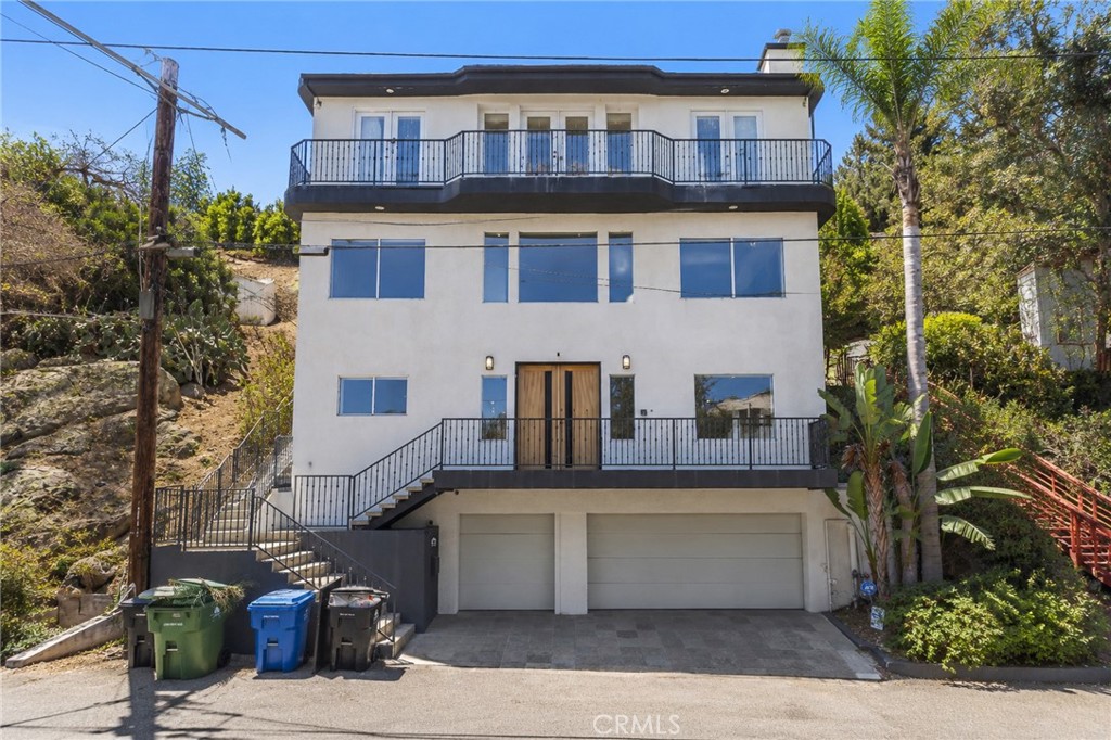 2927 Park Center