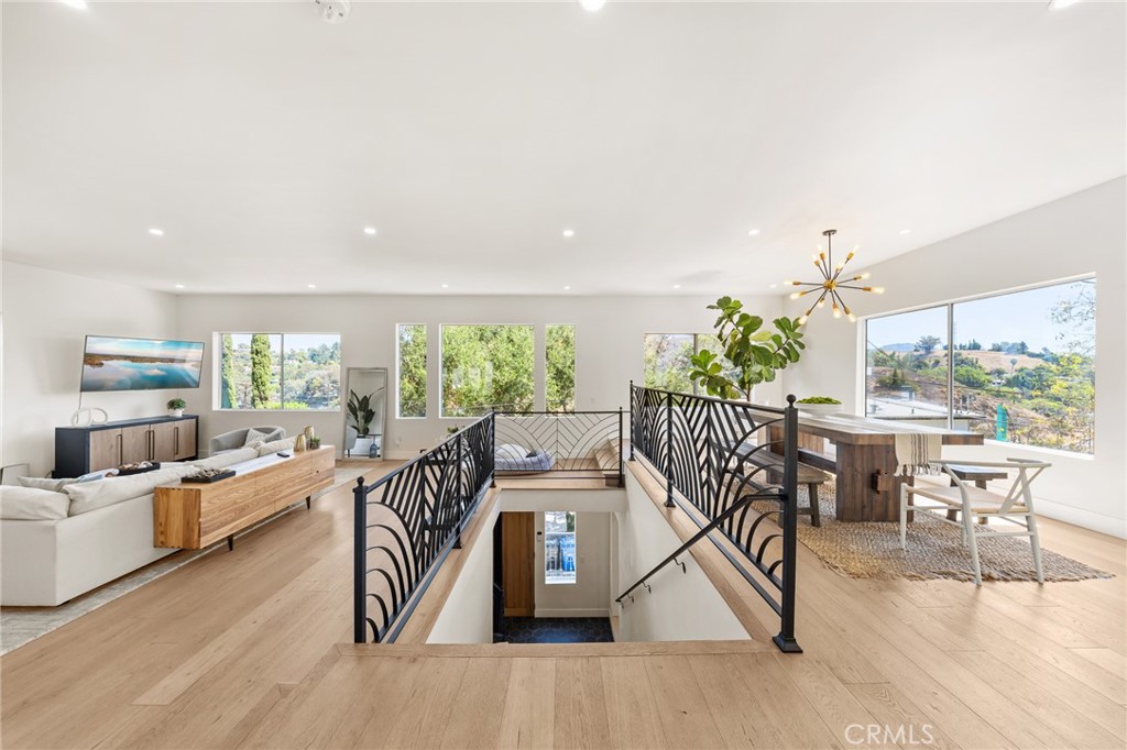 2927 Park Center