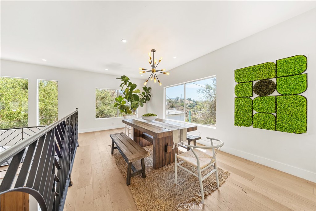 2927 Park Center