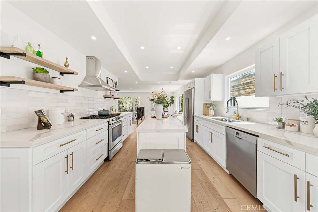 2927 Park Center