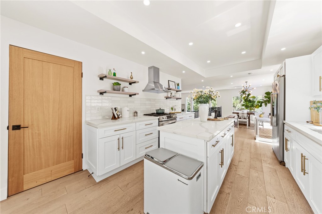 2927 Park Center
