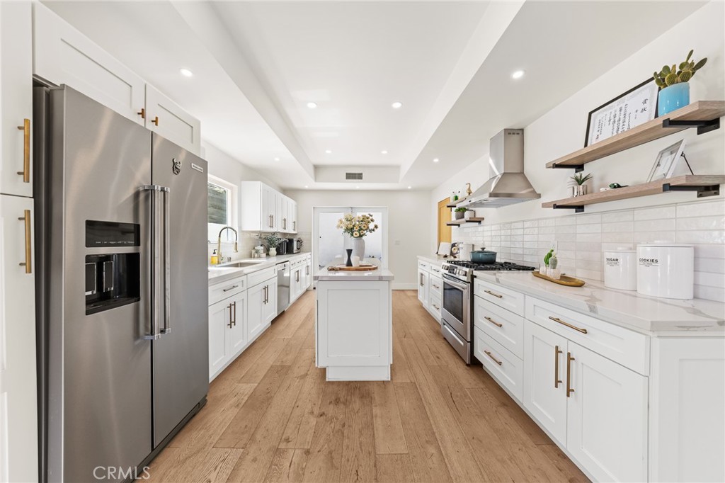 2927 Park Center