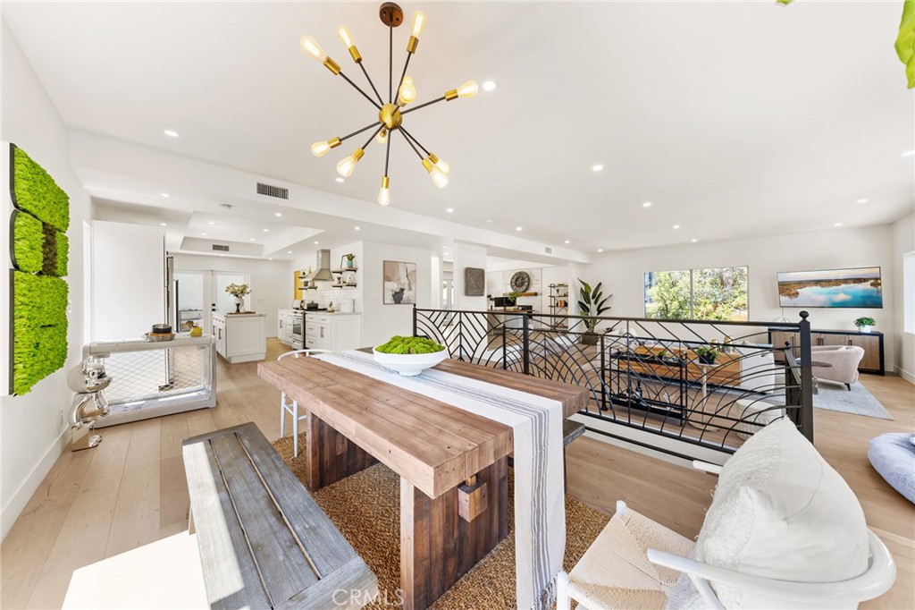 2927 Park Center