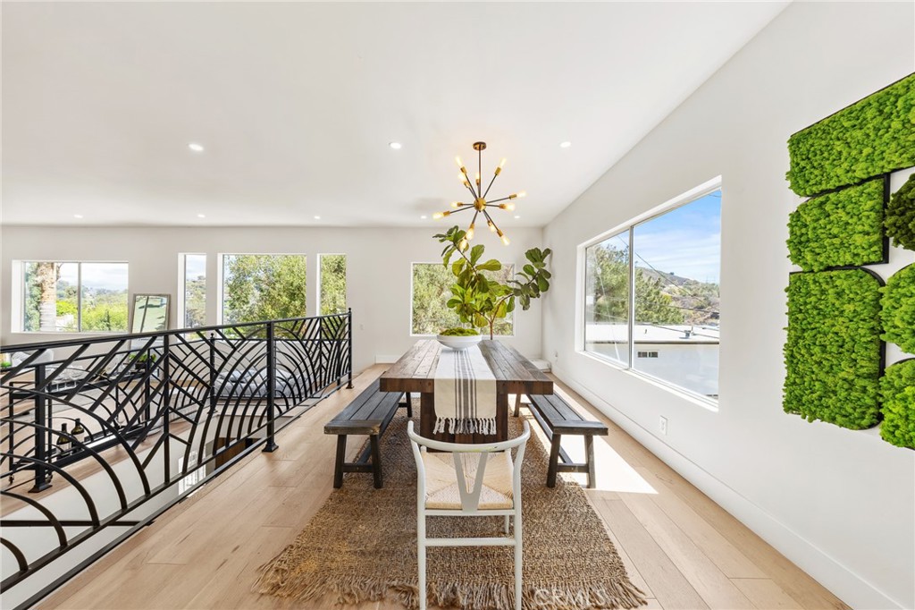 2927 Park Center