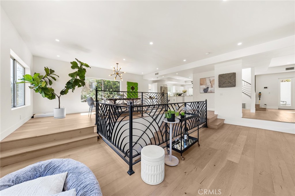 2927 Park Center