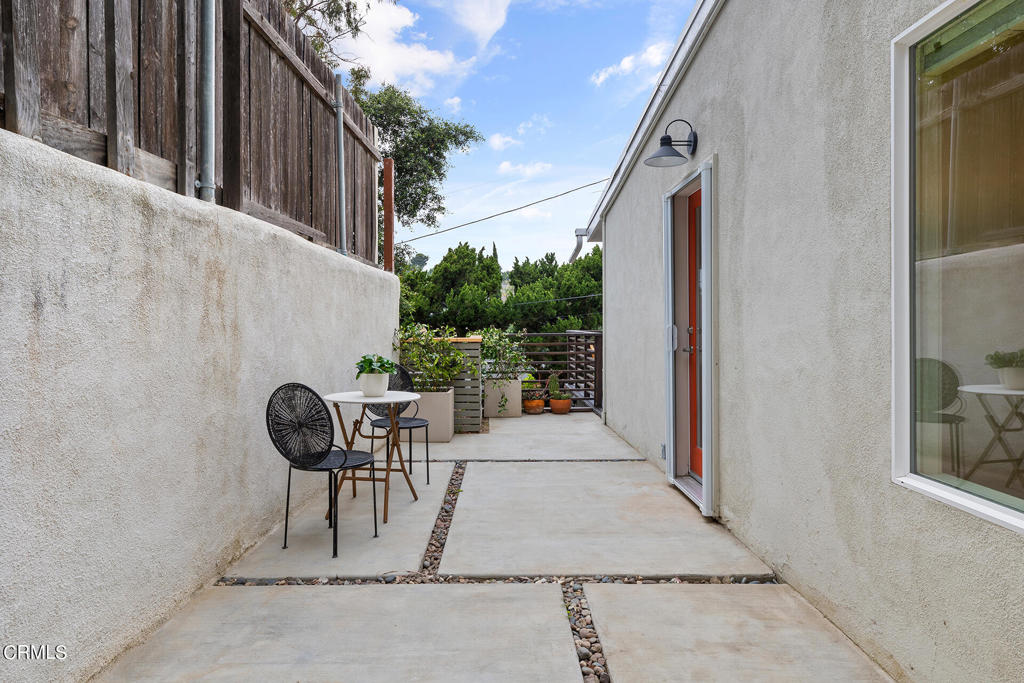 4524 San Andreas Avenue