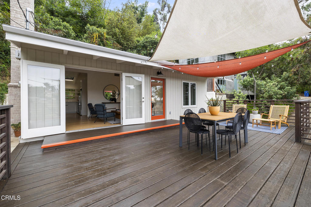 4524 San Andreas Avenue