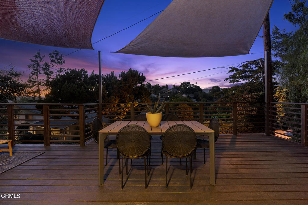 4524 San Andreas Avenue